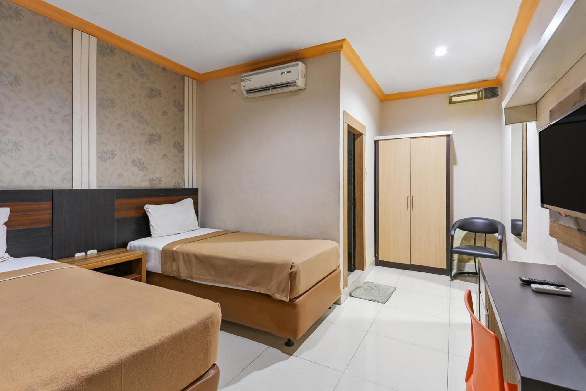 Collection O 93163 Hotel Grand Kartika Pare-Pare Ngoại thất bức ảnh