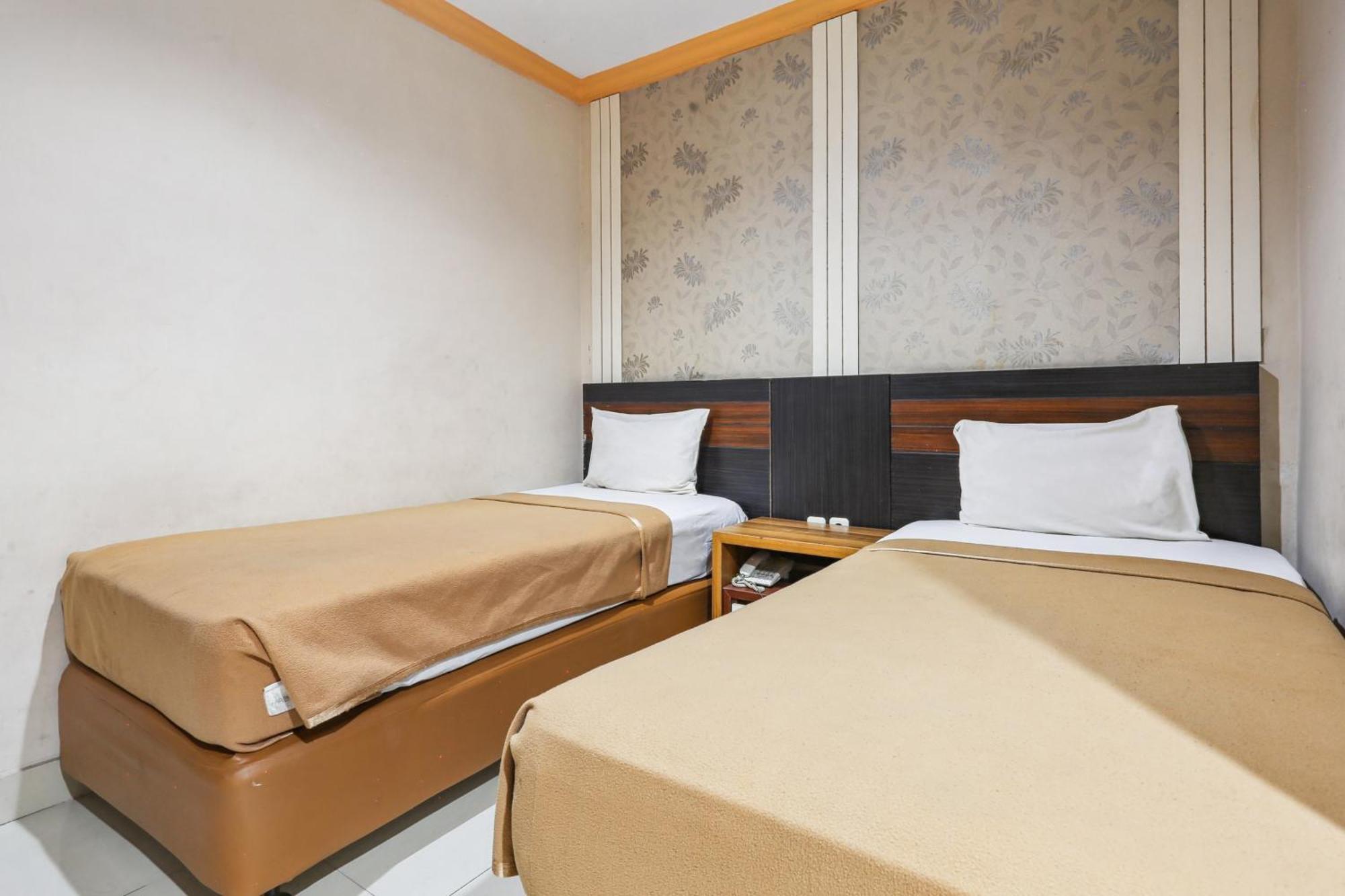 Collection O 93163 Hotel Grand Kartika Pare-Pare Ngoại thất bức ảnh