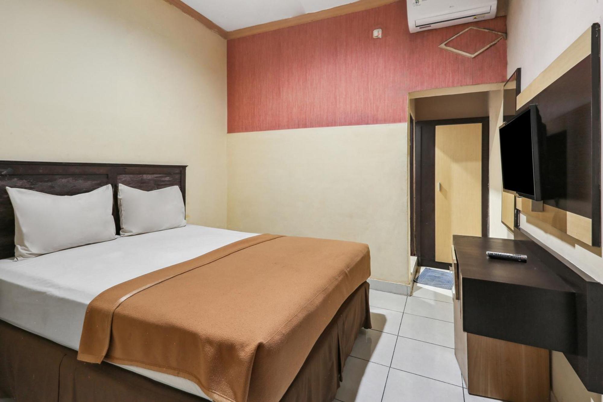 Collection O 93163 Hotel Grand Kartika Pare-Pare Ngoại thất bức ảnh